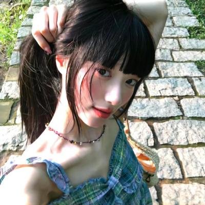 爱无非看谁成茧